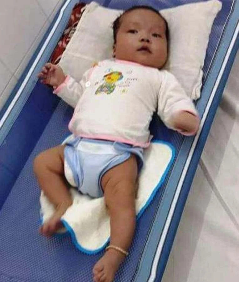 Giúp cháu Quang mổ tim